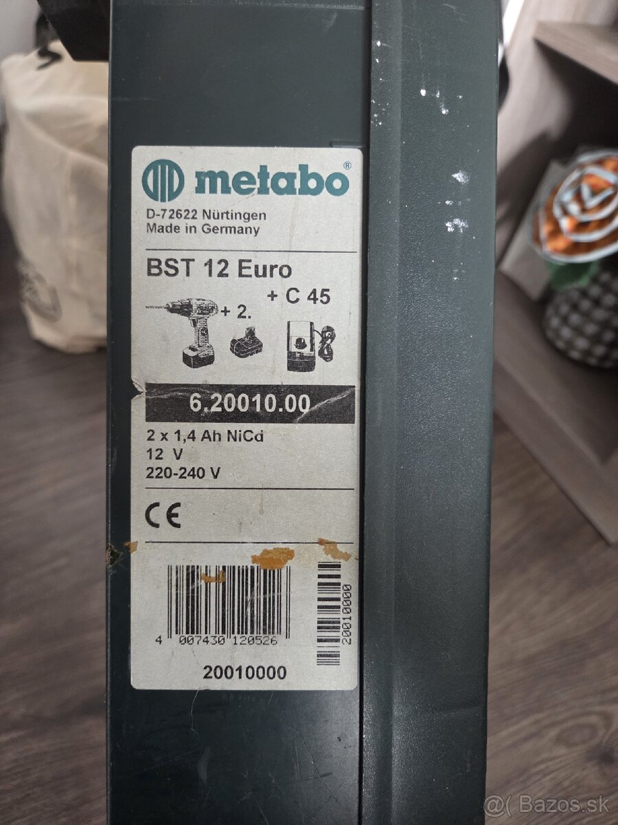 aku skrutkovac + vrtacka METABO - 8