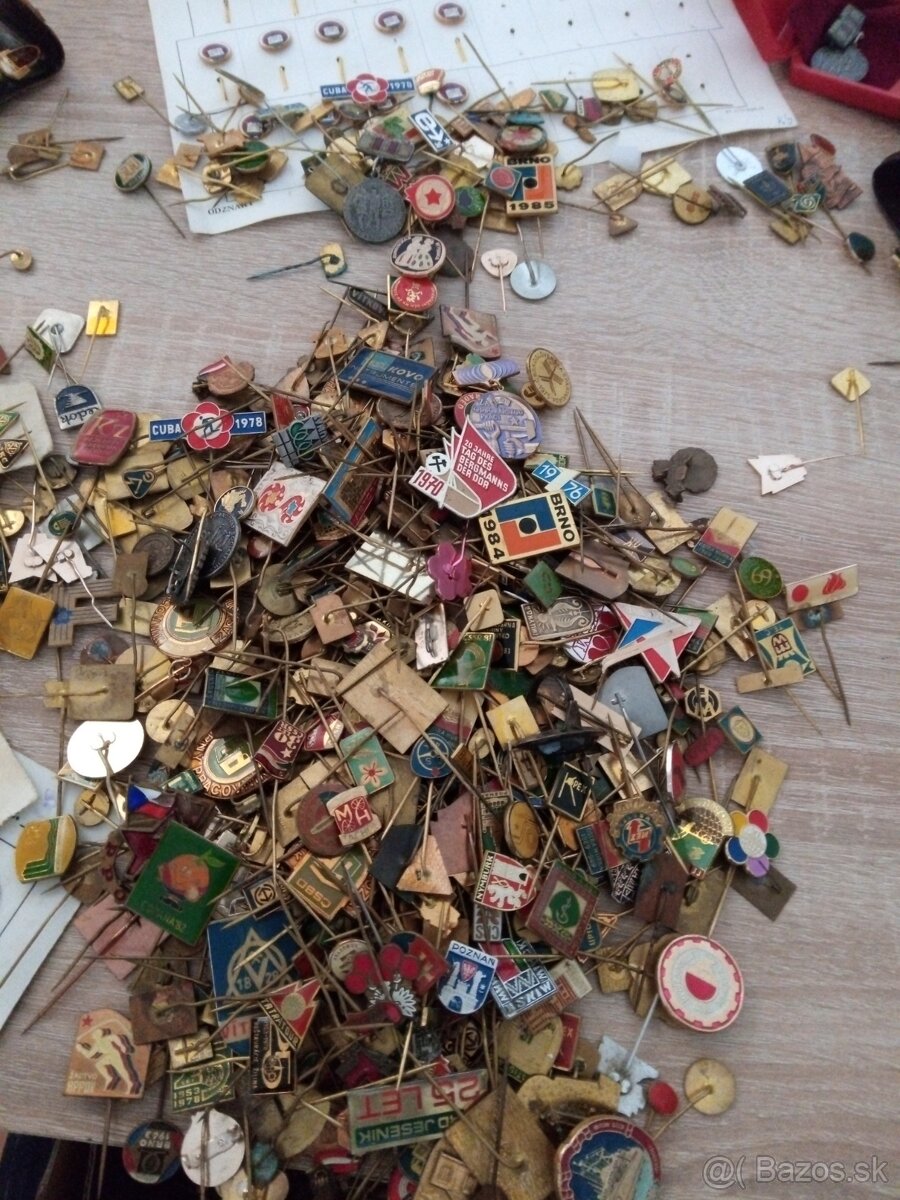 Odznaky veľa mix - 8