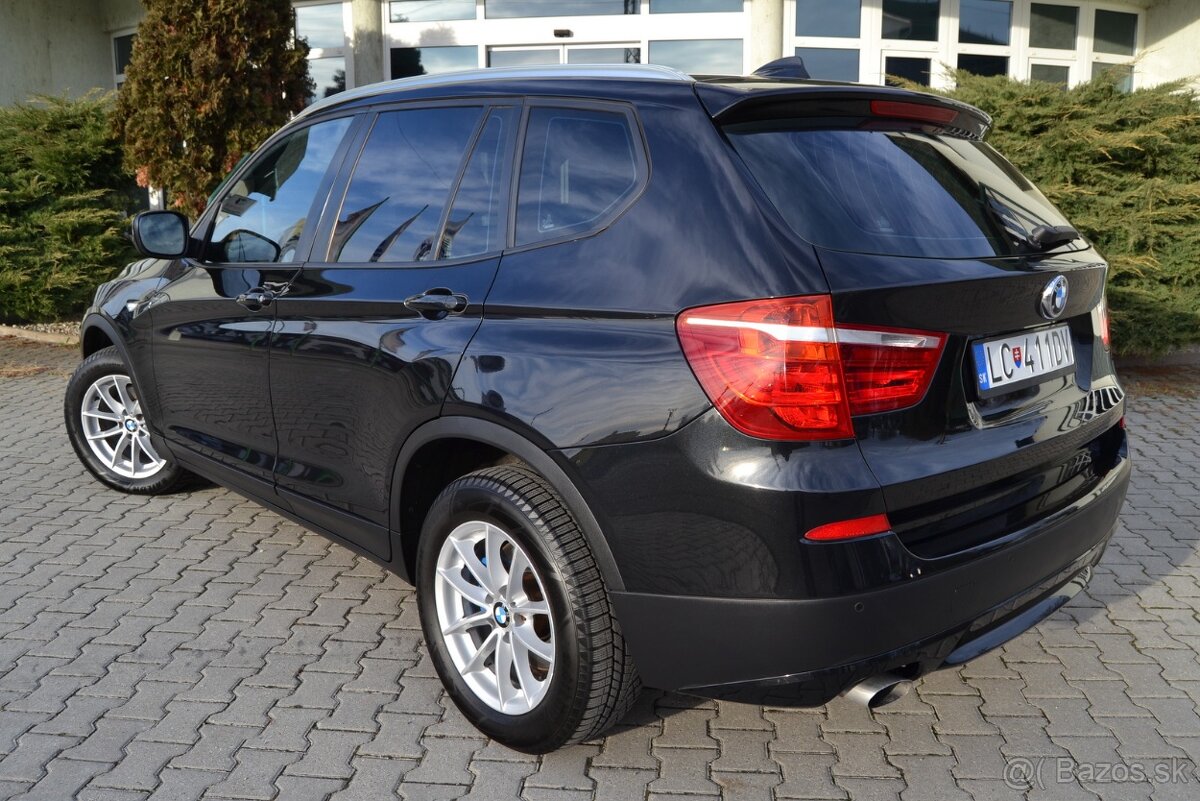 BMW X3 2.0 D X DRIVE, NAVI, FÓLIE, KOŽA, ALU R17, BIXENÓNY - 8