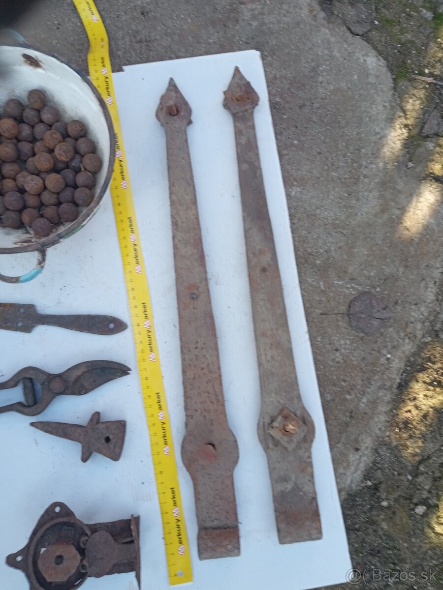 Pánty.zamok.gule.kleste.nakovka - 8