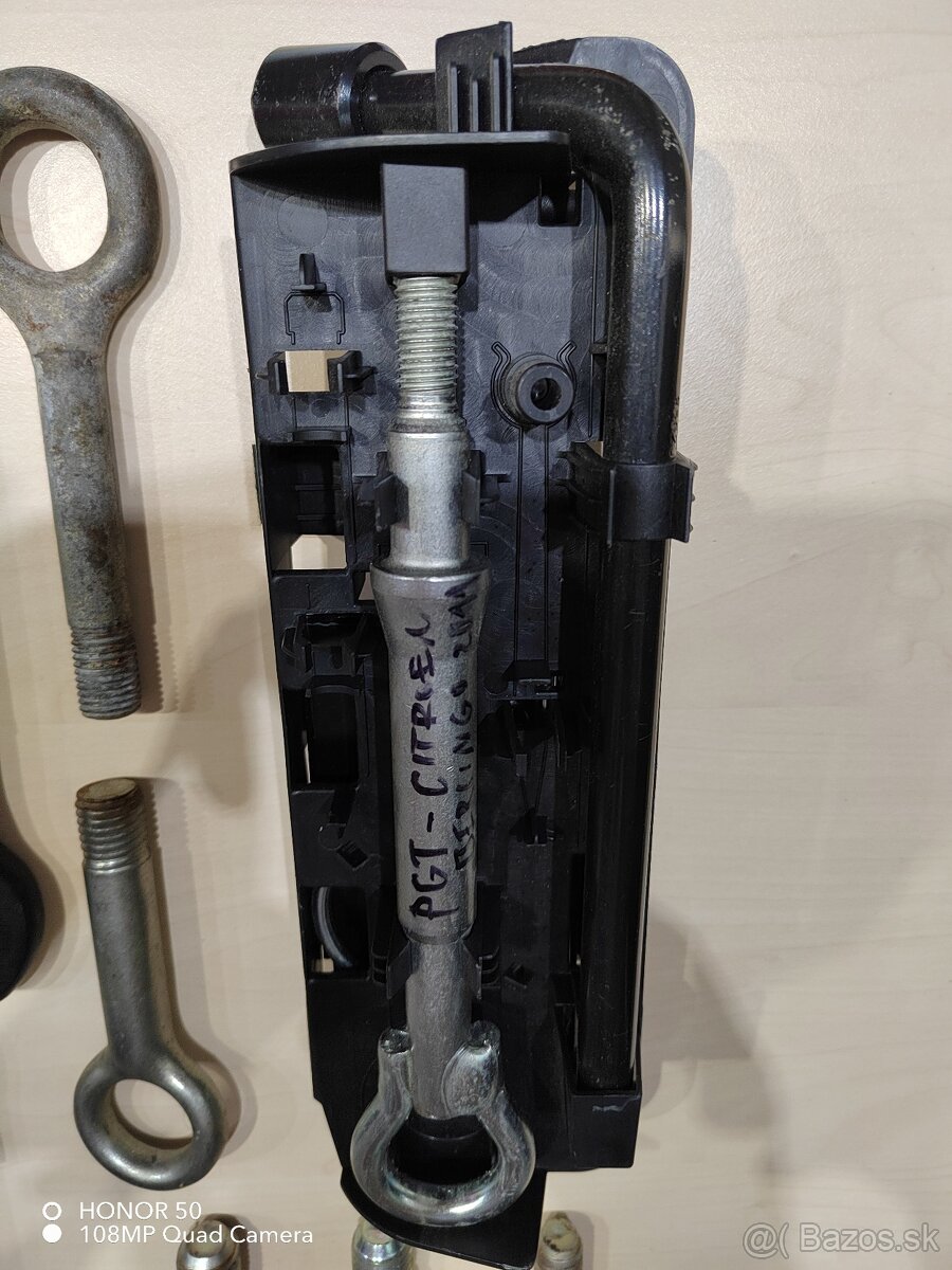 Ťažný hák, vlečné oko. - 8