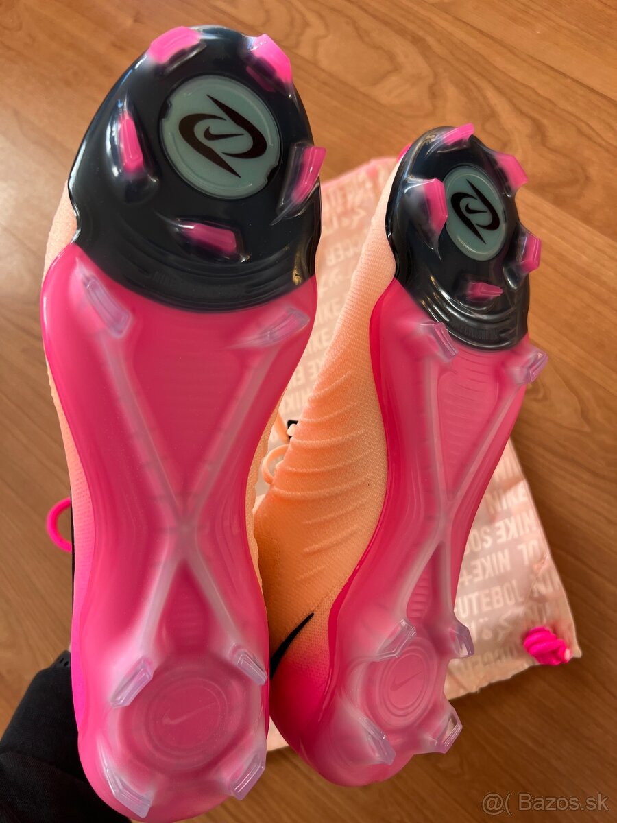 Kopačky Nike Phantom Luna II Elite FG - 8