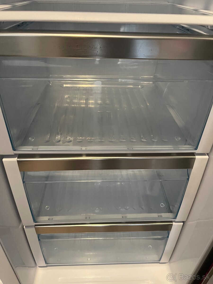 Americká chladnička Bosch KAN58A45 - 8