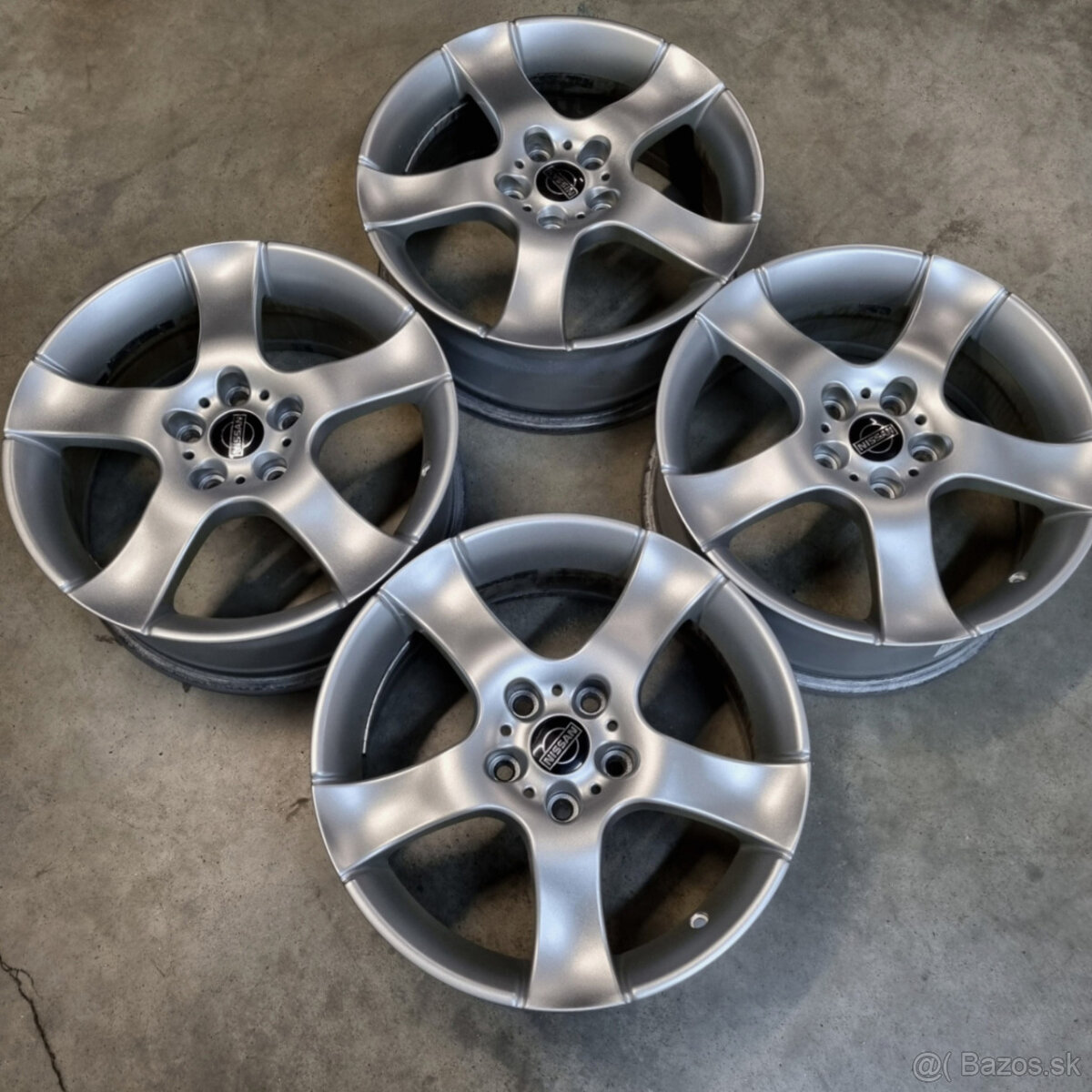 Hliníkové disky 5x114,3 R17 7J ET42 - 8