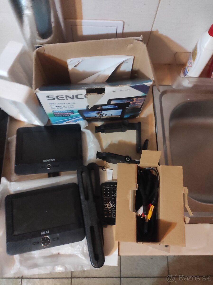 ROZPREDAVAM ELEKTRONIKU - 8