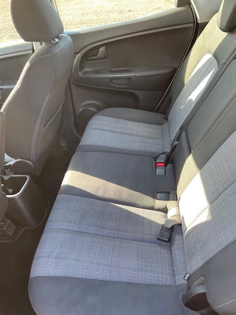 Kia Venga 1.4 crdi 55kw r.v. 2011 - 8