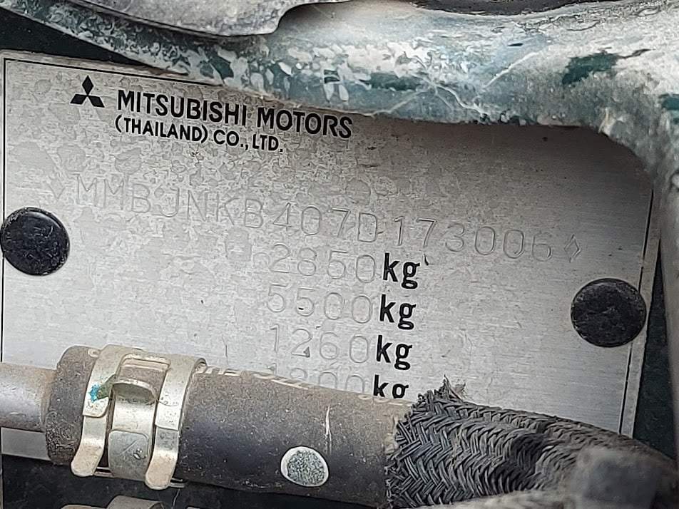 Mitsubishi L200 2,5DiD 100kw - 8