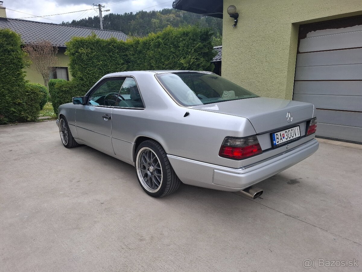 Mercedes w124 coupe 2.3 Benz. - 8