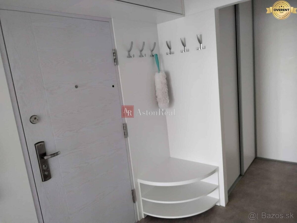 Predaj:4-izbový byt 86 m2 v Martine Košúty 2 Zariadený - 8