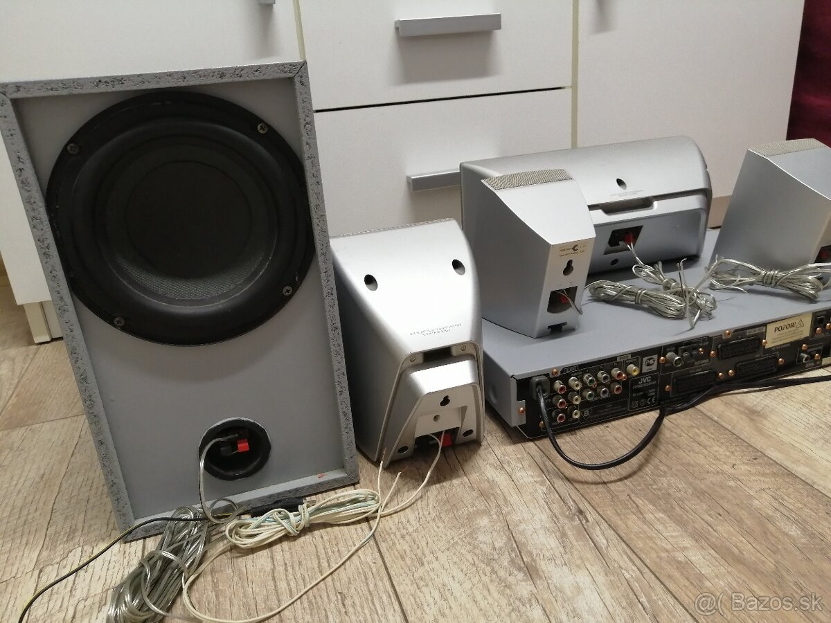 Bluetooth JVC zosilovac - 8