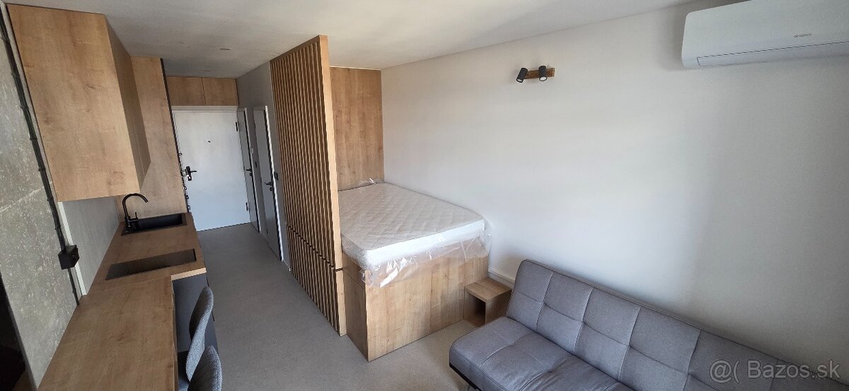 Útulná garsónka na prenájom - 8