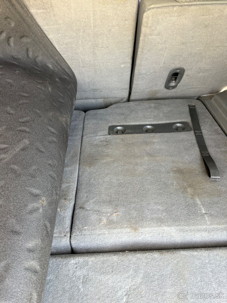 Jeep Commander 3.0 CRD - 8