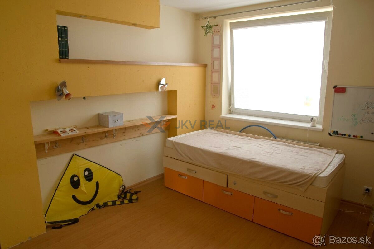 Mezonetový byt v tichej lokalite - 8