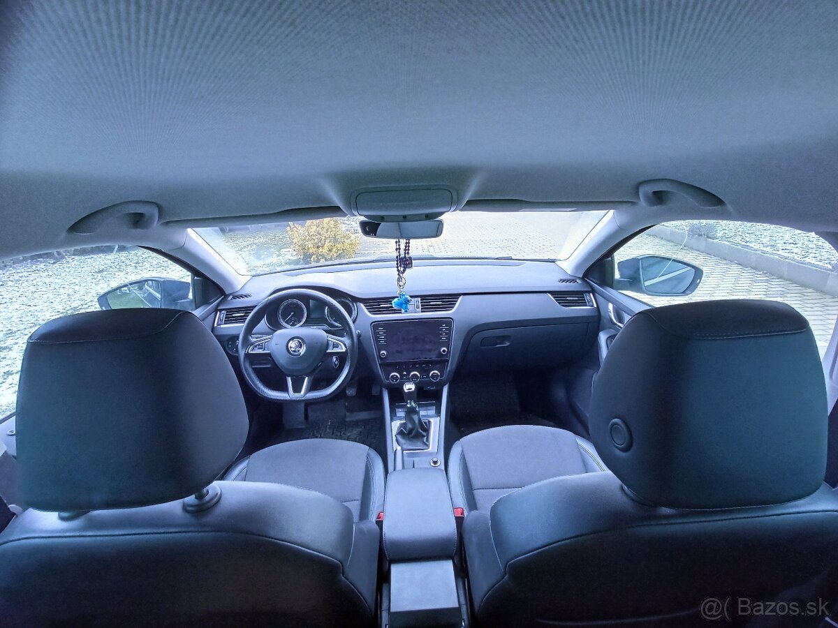 Škoda Octavia 3 combi 2.0tdi - 8