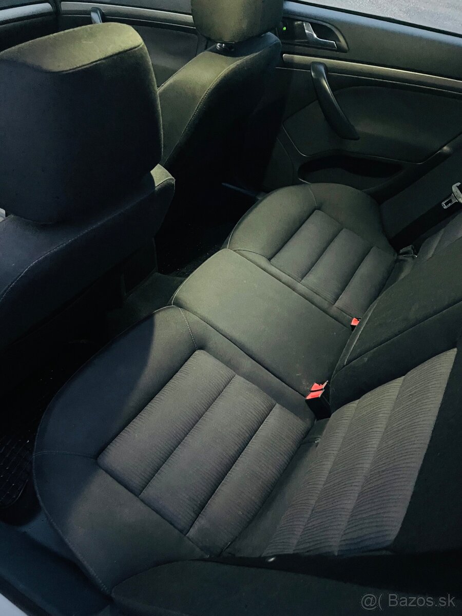 Škoda Octavia 2 r.v.2007 obsah 1.9 TDI -77kw -diesel - 8