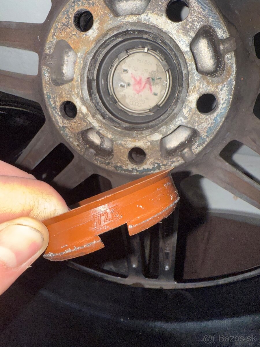 Predám sadu hliníkových diskov Audi R19 5x112 - 8