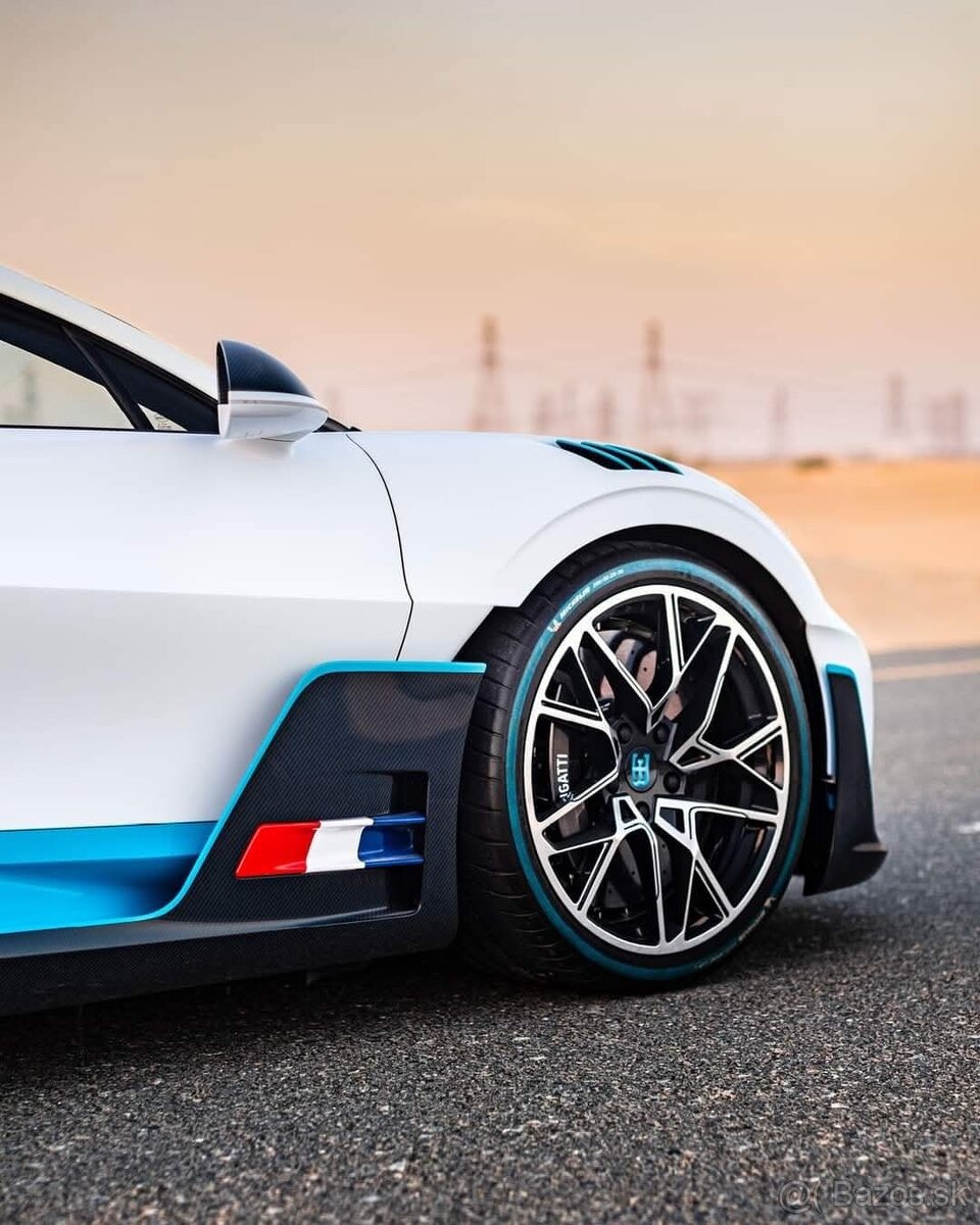 Bugatti Divo | MR Collection 1/18 - 8