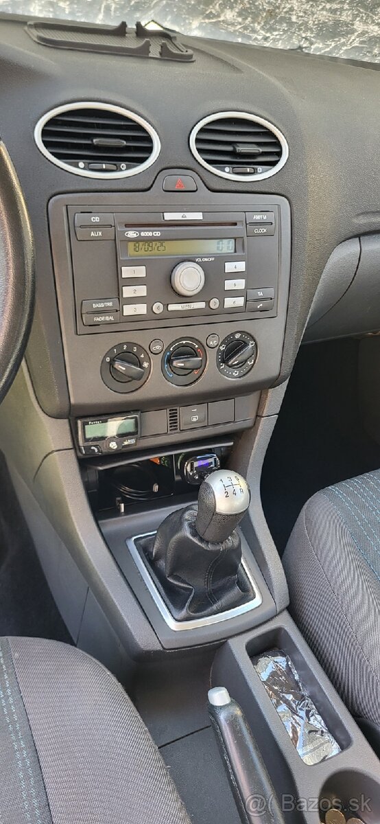 Ford focus combi 1.6 benzin 74 kW - 8