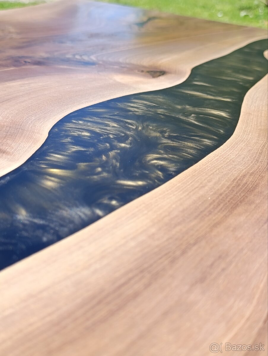 Konferenčný stolík s epoxidom - 8