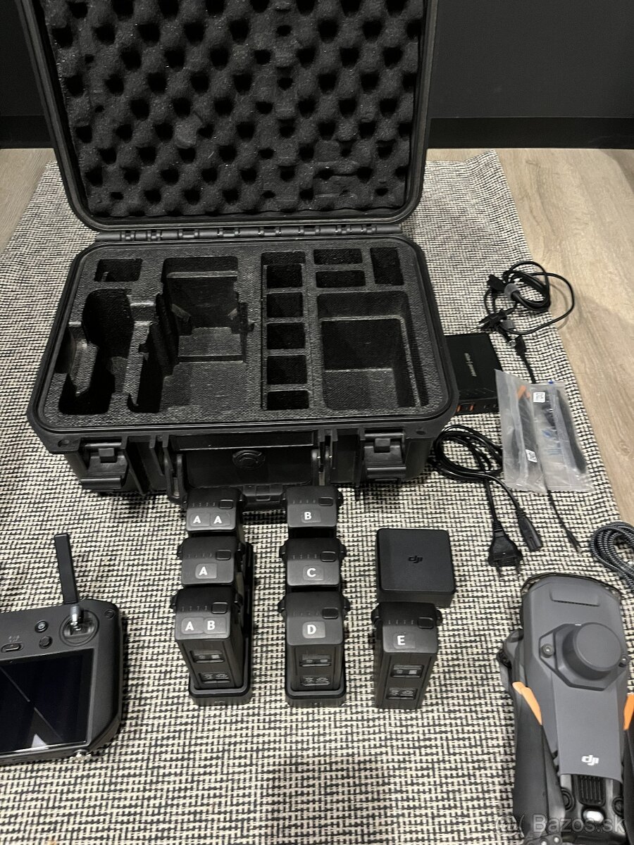 DJI MAVIC 3 Multispectral + 7x baterií - 8