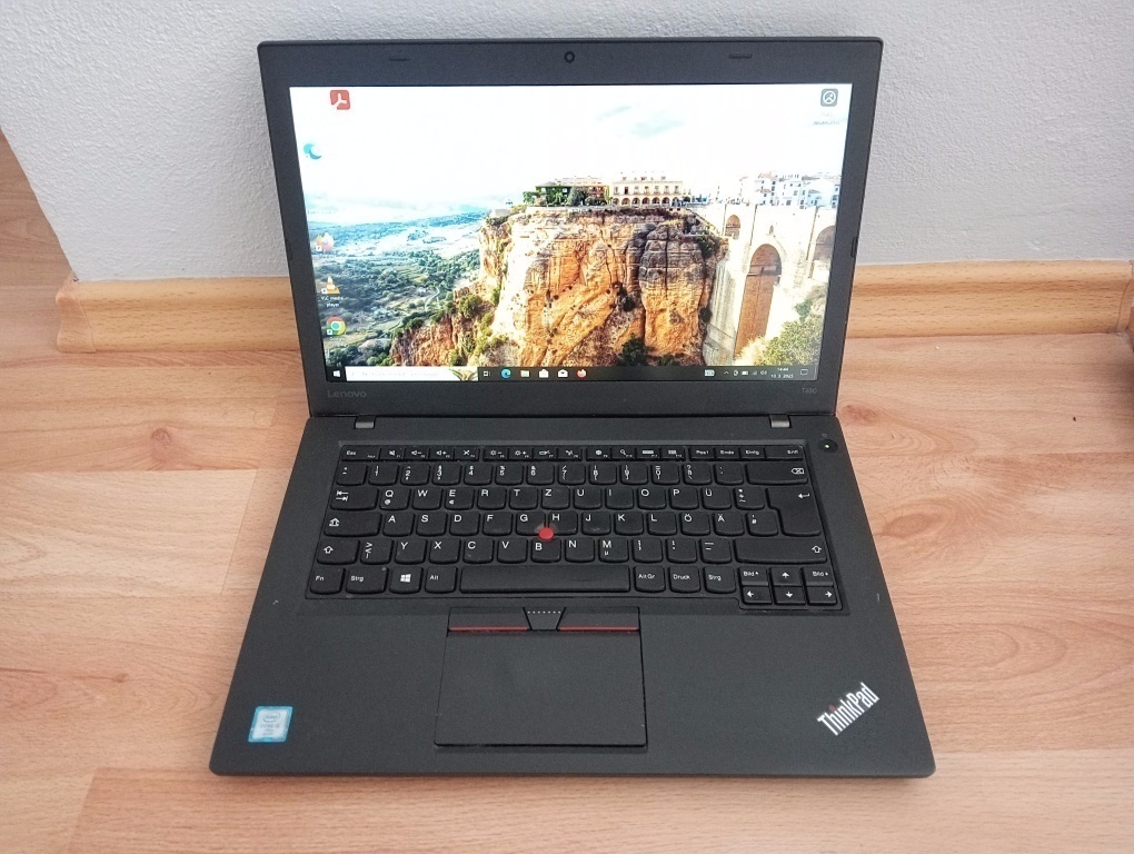 Lenovo thinkpad t460 - Intel core i5 -ssd -8gb ram - 8