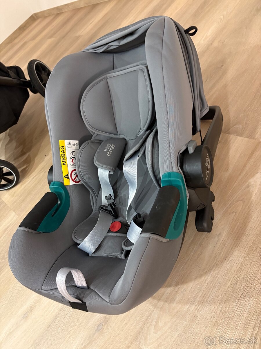 Britax Romer Strider M kočík +vajicko (3-kombinácia ) - 8