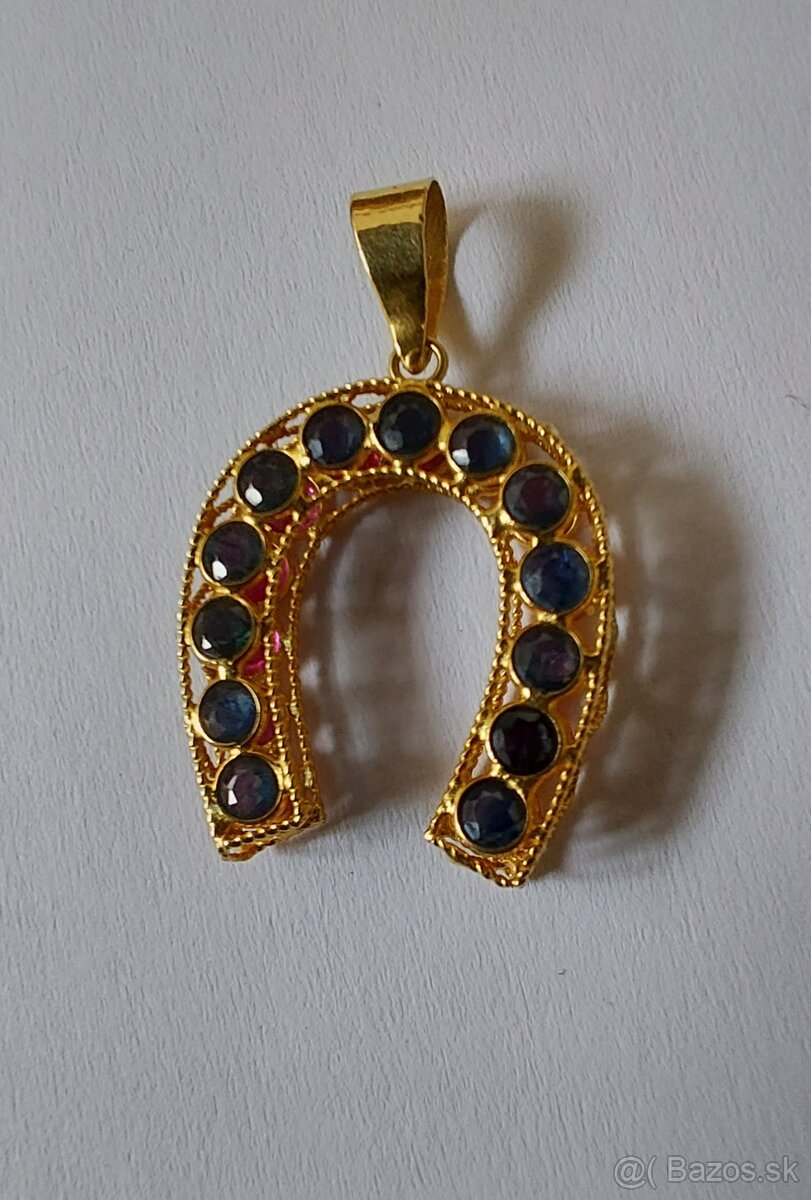 Zlatý prívesok so zafírmi a rubínmi - 8