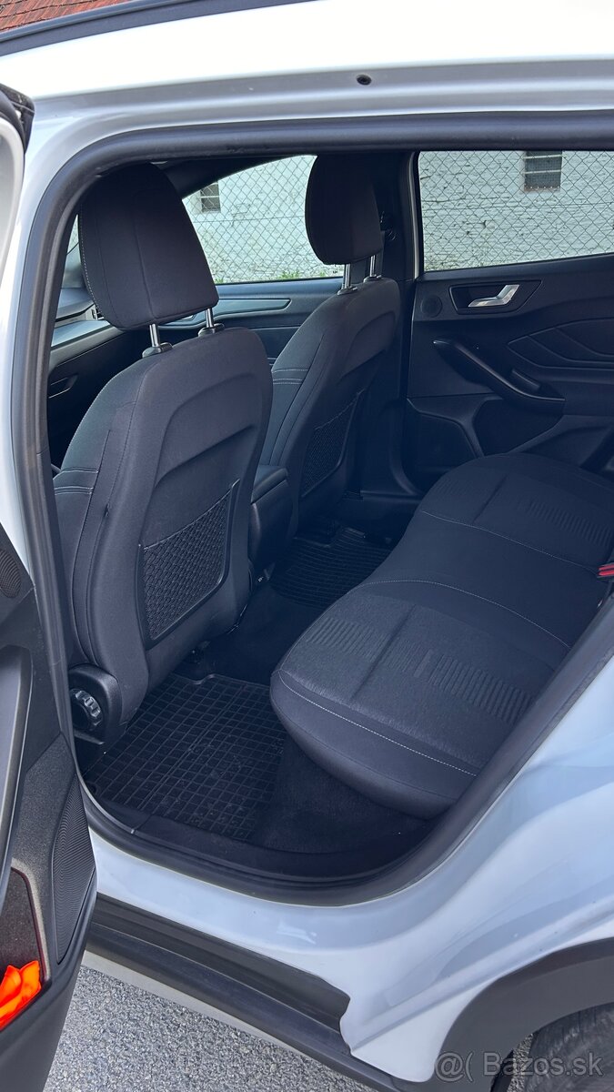 Ford Focus Active 2.0 EcoBlue A/T - 8