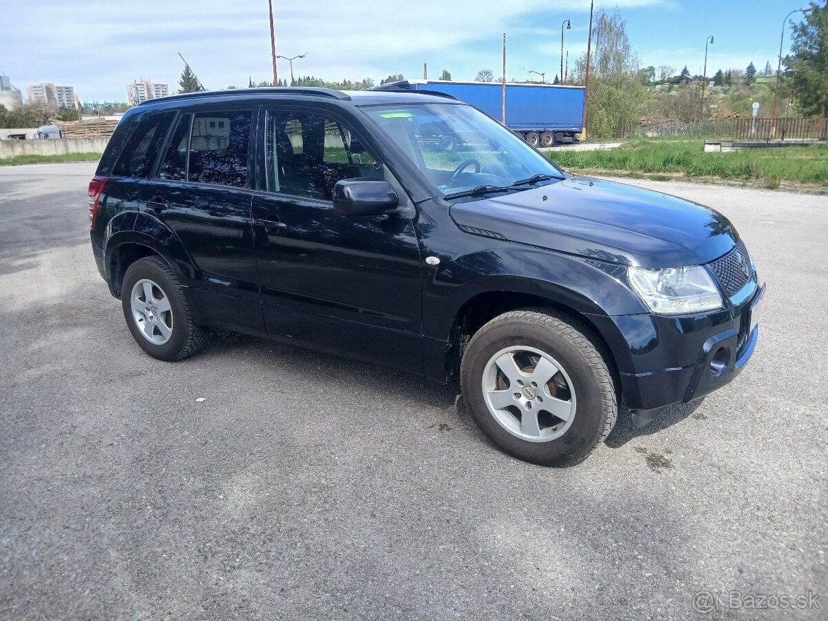 Suzuki Grand Vitara - 8