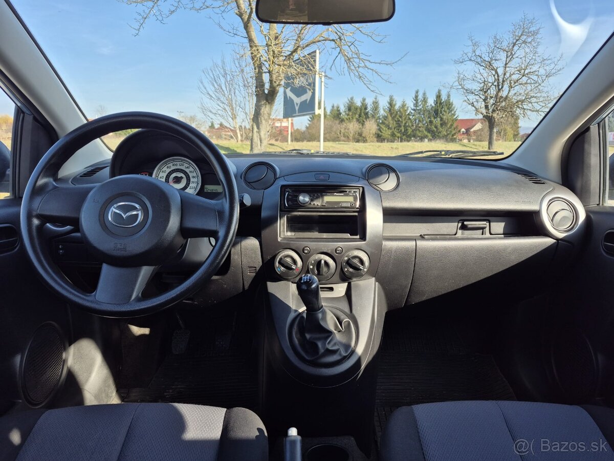 ⭐️ Mazda 2 ... 1,3 16v ...124xxx km - 8