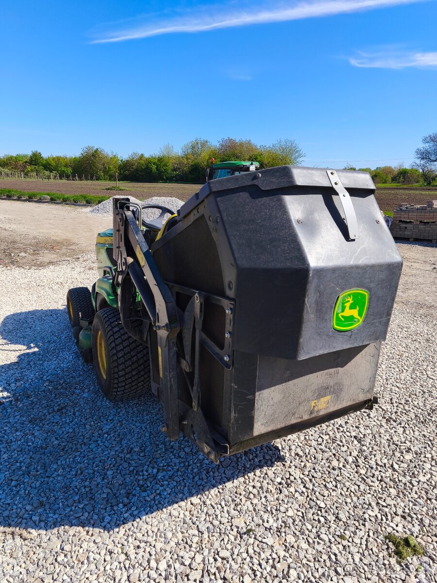 John Deere X950R - 8