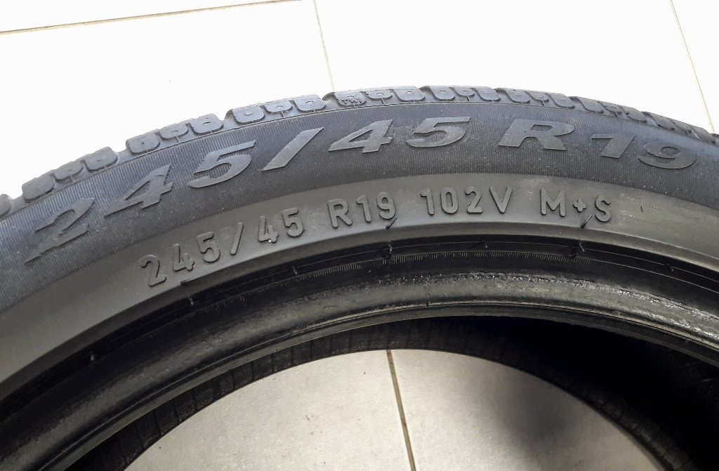 245/40R19 a 275/40r19 Pirelli ZIMNÉ - 8