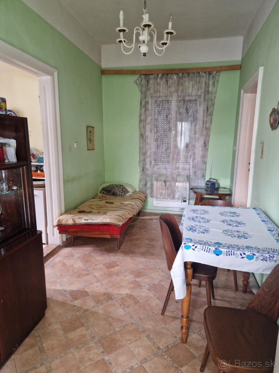 Cífer- ponúkame na predaj 4 izbový dom v Cíferi. - 8