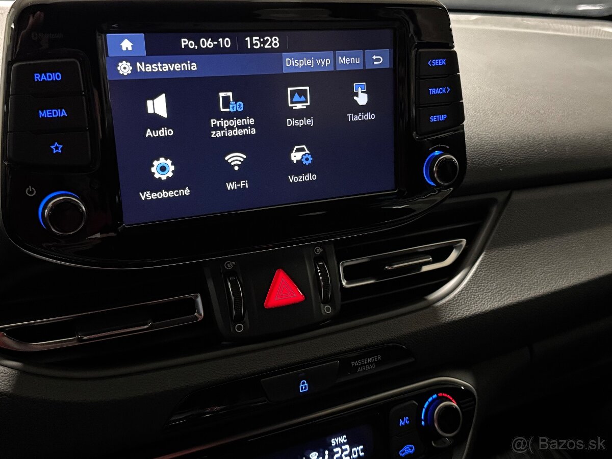 Hyundai i30 CW 1.5 T-GDi mHEV,,2022,40000km,LED,1.majiteľ - 8