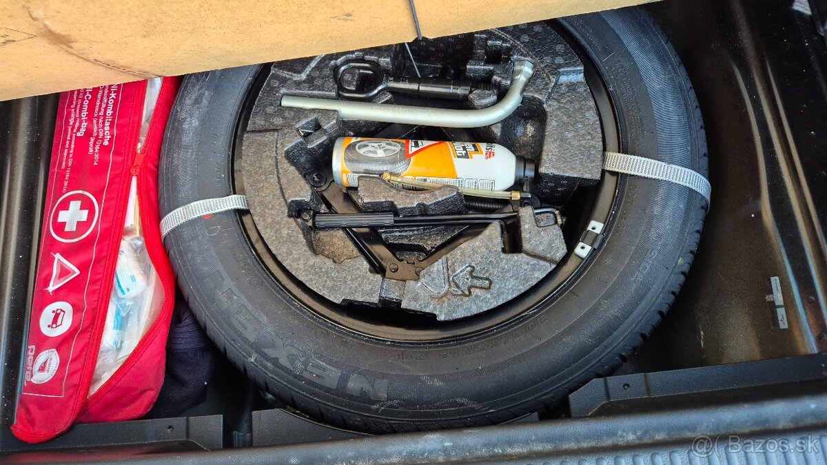 Škoda Octavia Combi 2.0 TDI Elegance/Style DSG - 8