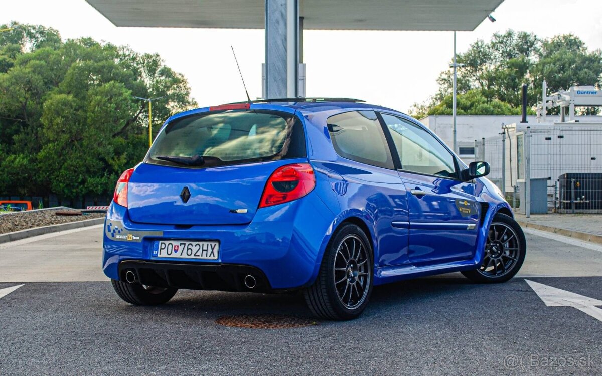 Renault Clio RS 2.0i 16V - 8