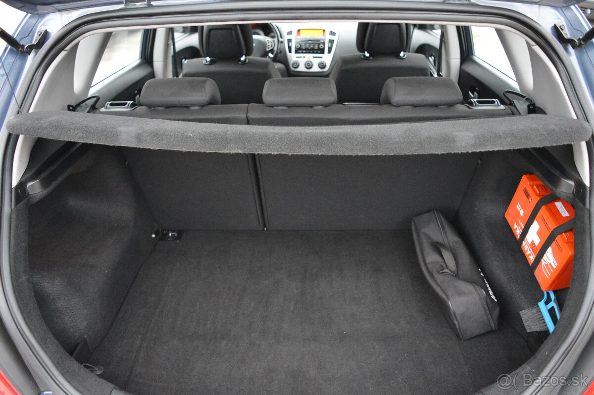 Kia Ceed 1,6CRDi 85kW EX Slovenské STK 6/2027 klíma - 8