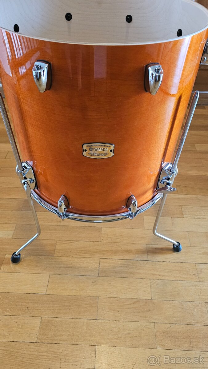 YAMAHA Stage Custom 24“ - 8