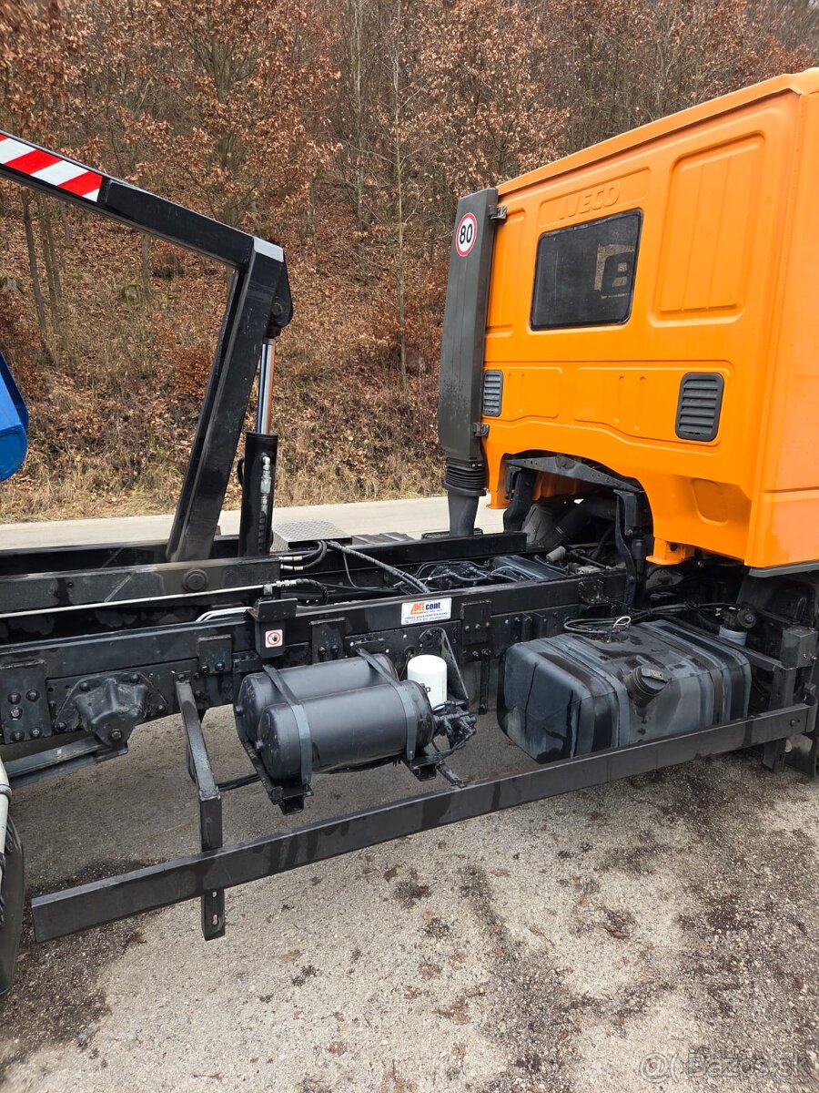 Predám hakový nosič kontajnerov - 8