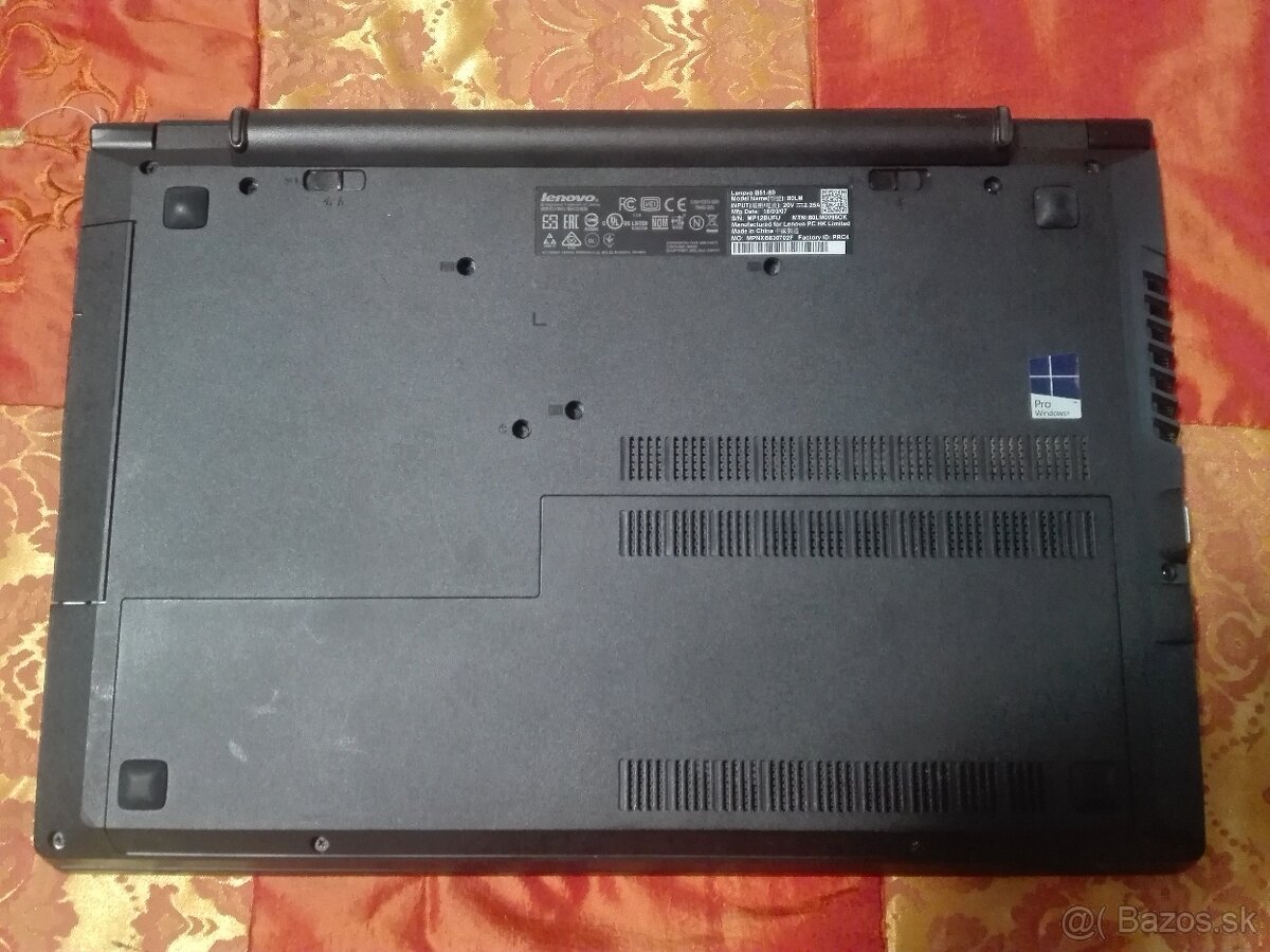 Lenovo i5-6.Gen. 500 GB. 15,6“.8 GB. Baterka dobrá. - 8