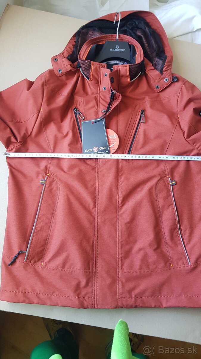 Panska bunda. Gate One - 8