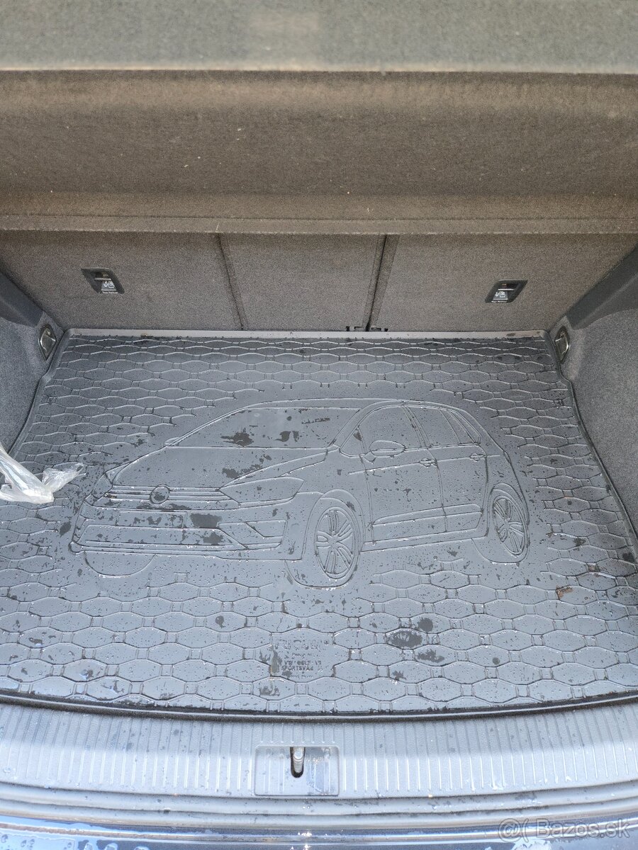 Wolkswagen Golf Sportvan - 8