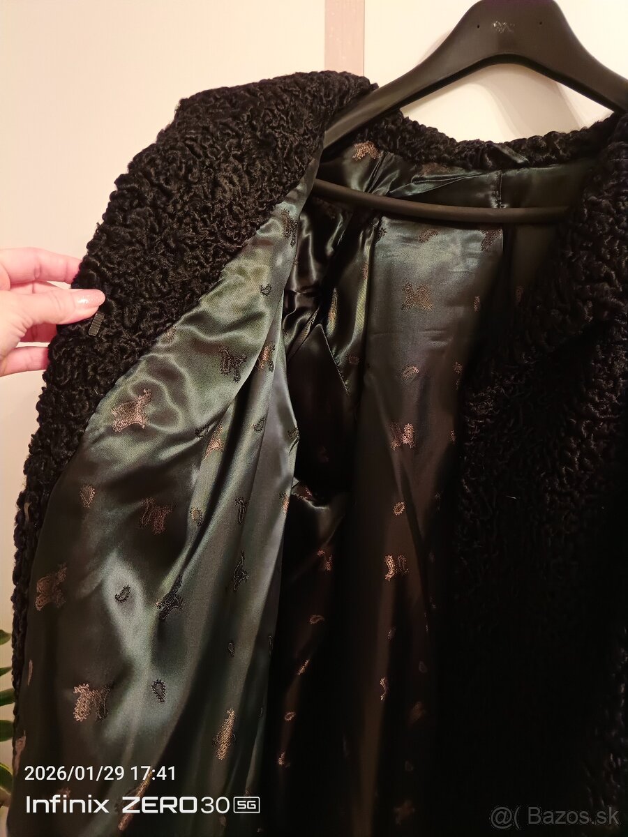 Dámska čierna bunda - 8