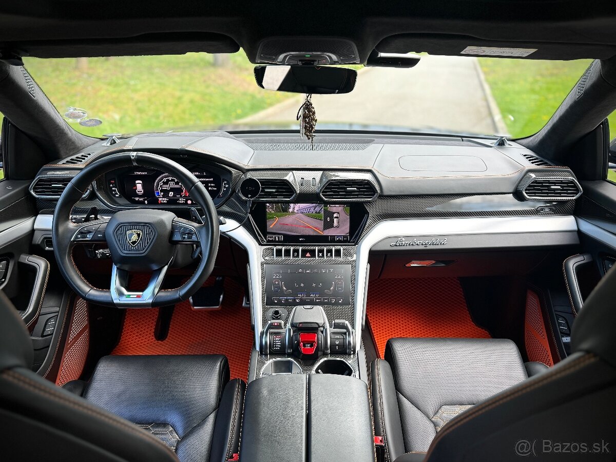 LAMBORGHINI URUS 4.0 V8 - 8