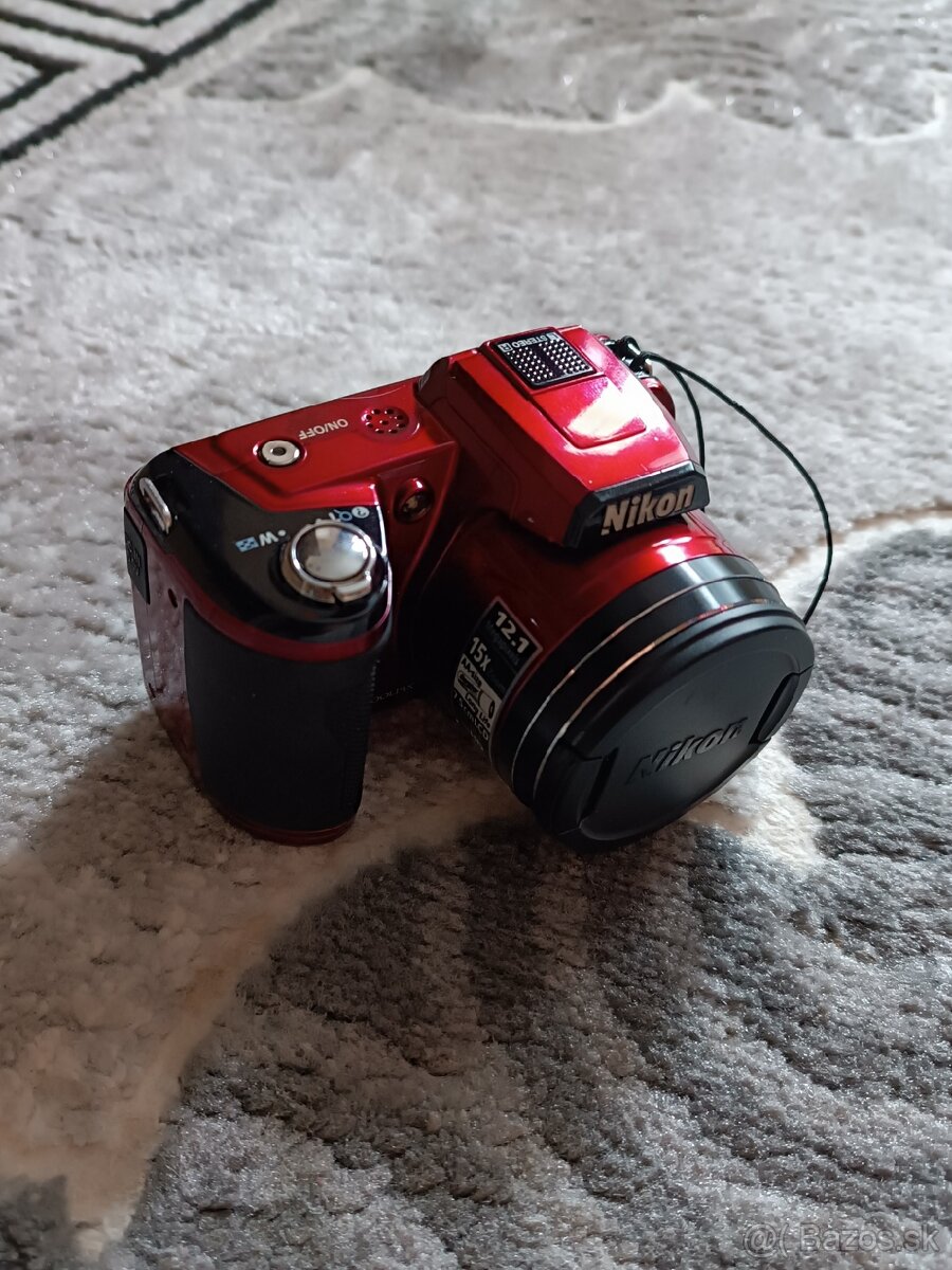 Nikon CoolPix - 8