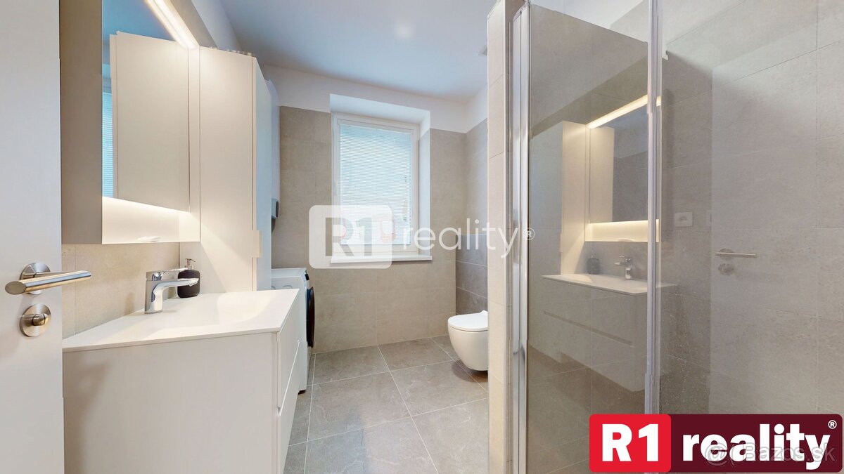 Jedinečný 3 izbový byt 64 m2+ 8 m2 balkóny + parking, Piešťa - 8