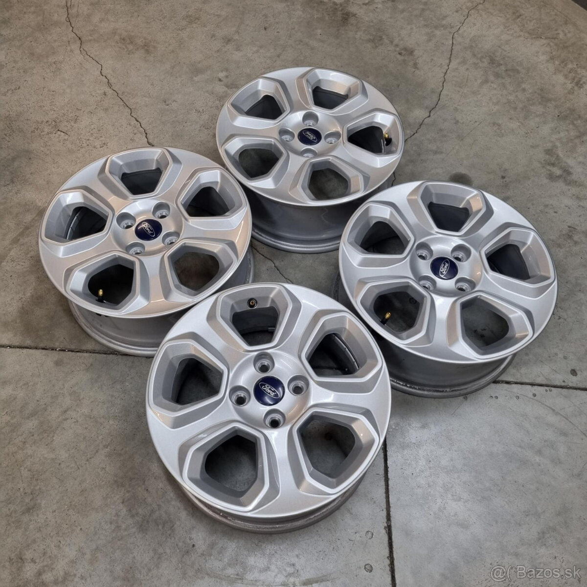Hliníkové Ford disky 4x108 R16 6,5J ET37.5 - 8