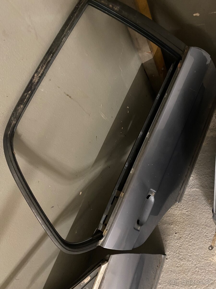 Bmw e30 časti karosérie - 8