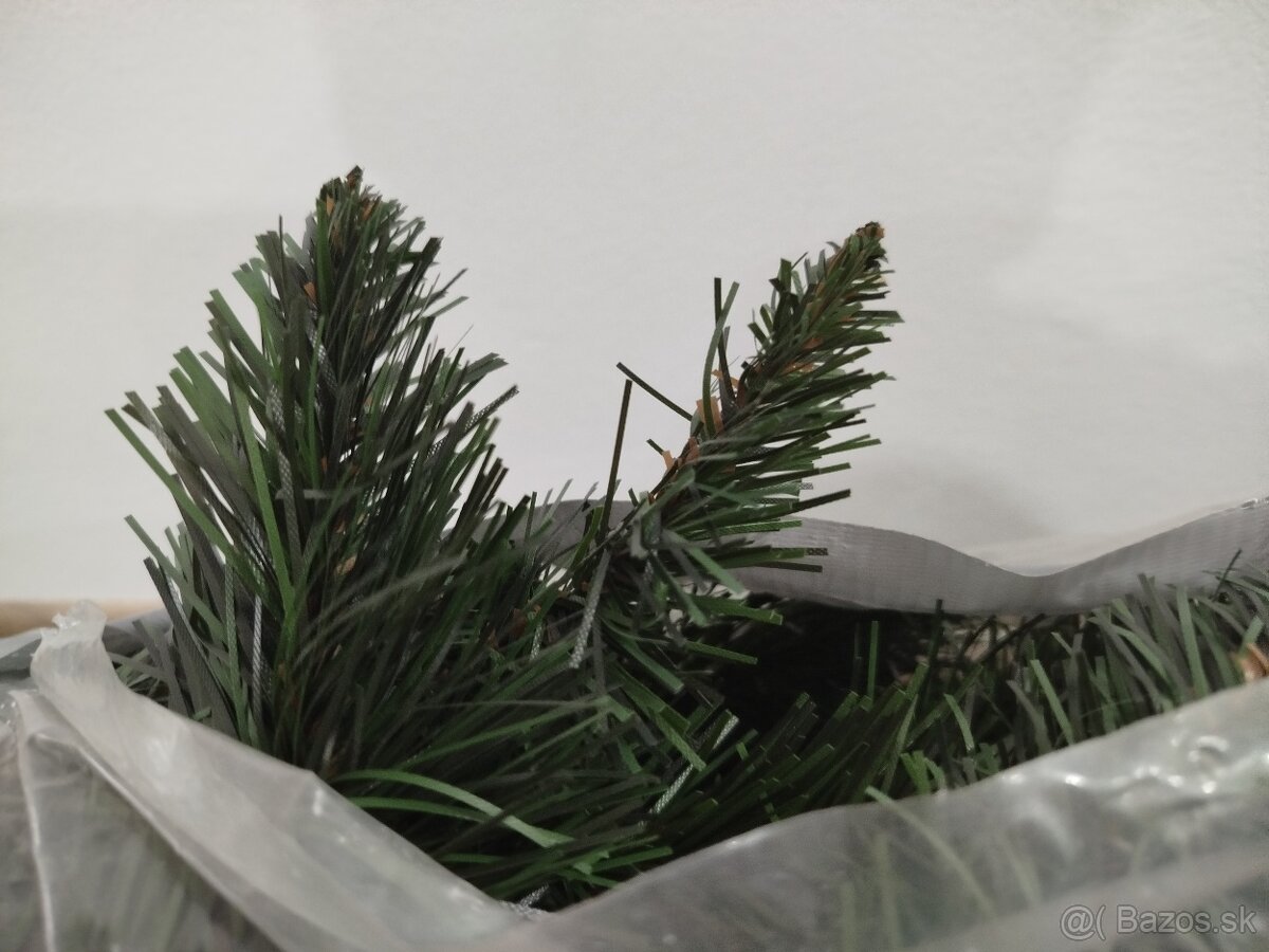 Vianočný stromček LENA 160 - 8