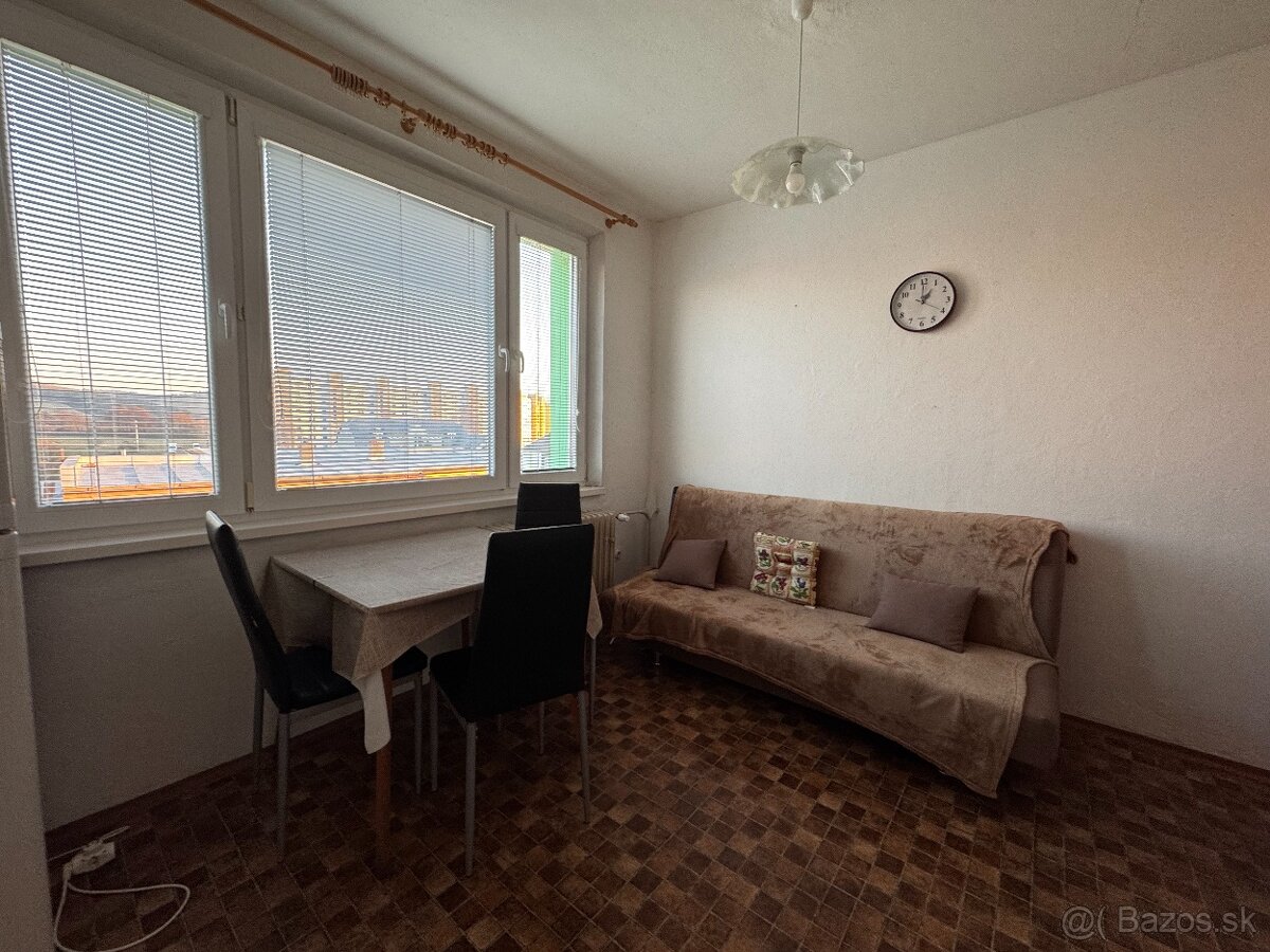 1-izbový byt na prenájom v detve - 8